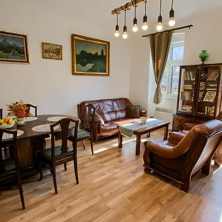 Rozprávková Hájenka V Nízkych Tatrách Horská chata