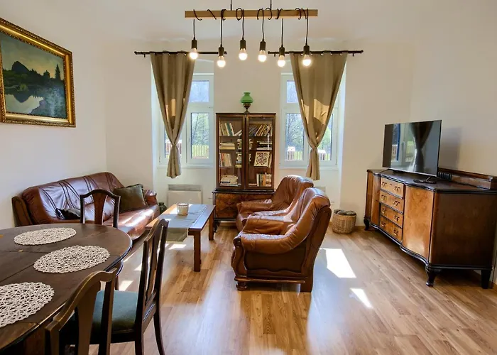 Rozpravkova Hajenka V Nizkych Tatrach Chalet Brezno