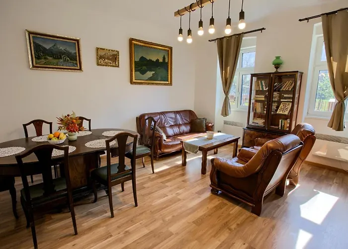 Rozpravkova Hajenka V Nizkych Tatrach Chalet