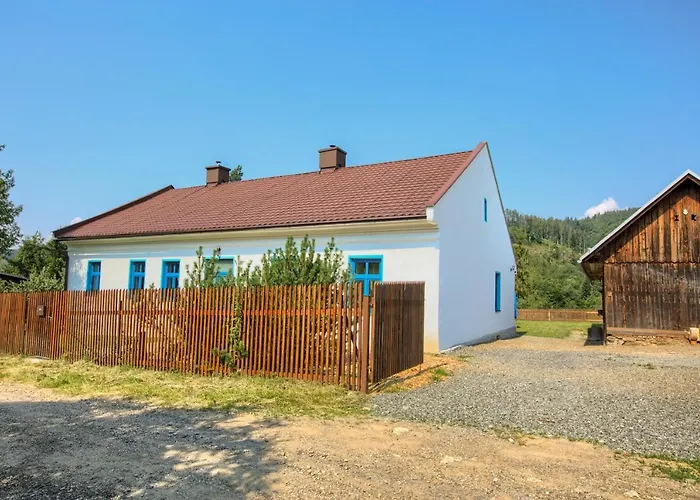 Rozpravkova Hajenka V Nizkych Tatrach * Brezno